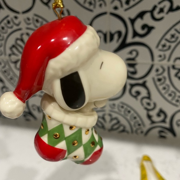 Lenox Peanuts Snoopy & Woodstock in Stocking Christmas Ornament - Picture 4 of 6